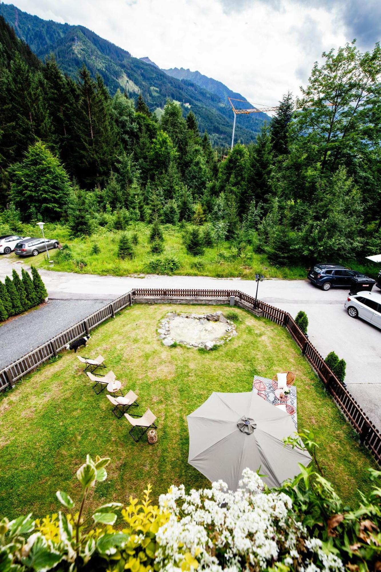 Pinetree Lodge マイヤーホーフェン エクステリア 写真