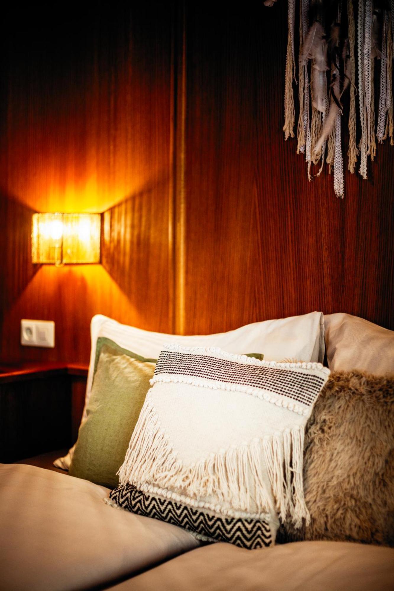 Pinetree Lodge マイヤーホーフェン エクステリア 写真
